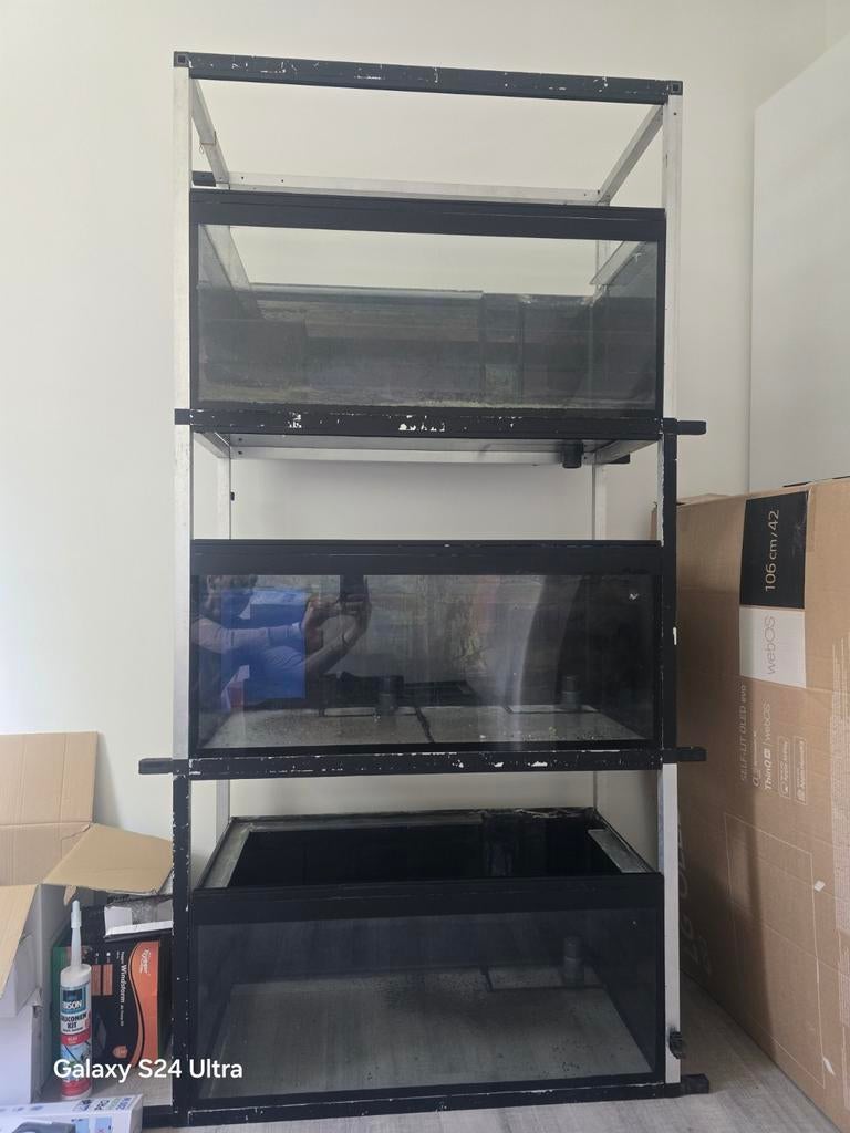 Aquariumstelling met accessories - Locatie Munsterbilzen BE, Dieren en Toebehoren, Ophalen, Gebruikt, Aquariummeubel, Overige merken