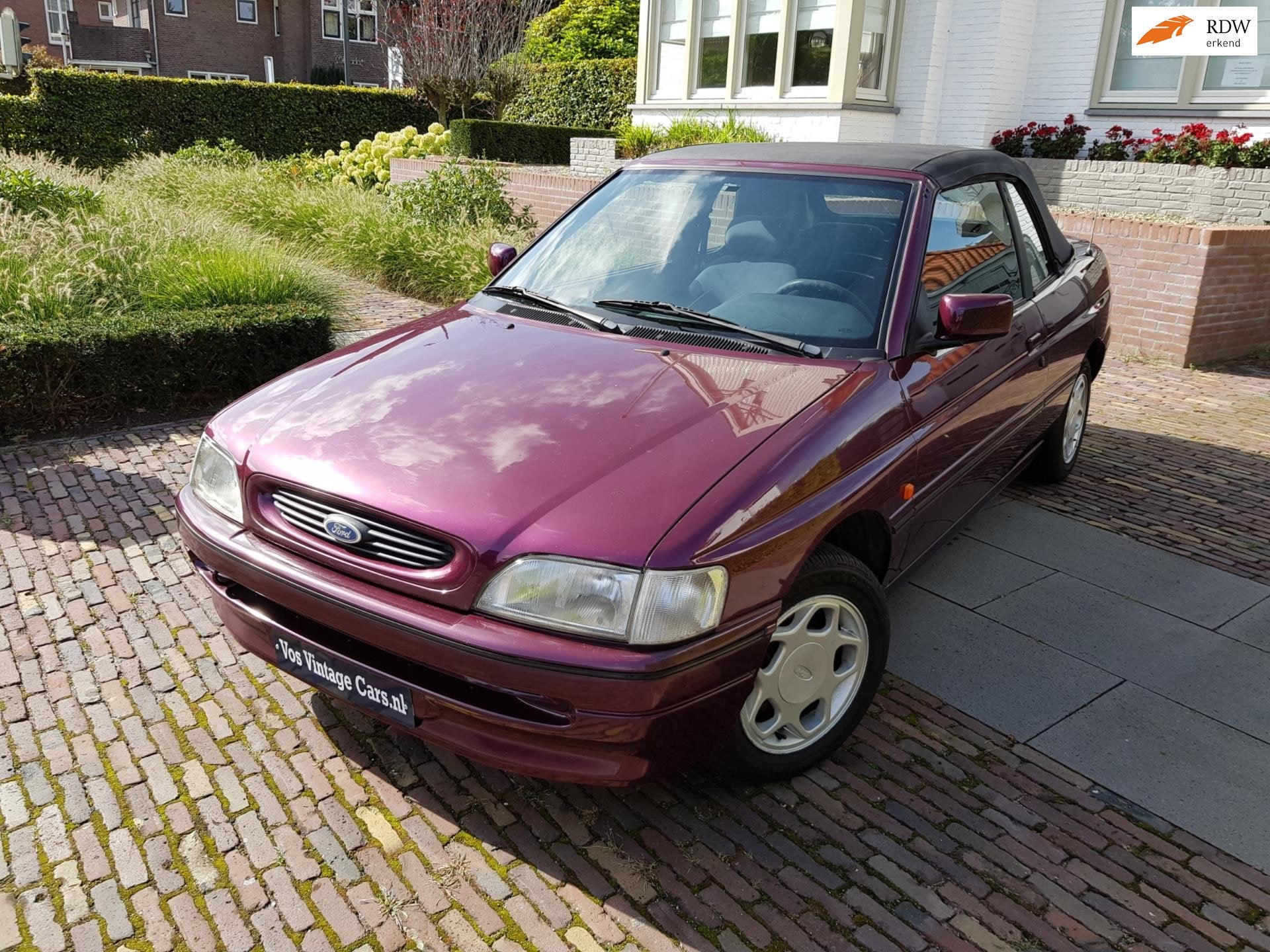 Ford Escort Cabrio 1.6 16V - Easy Project, Auto's, Voorwielaandrijving, Escort, Stof, 4 cilinders