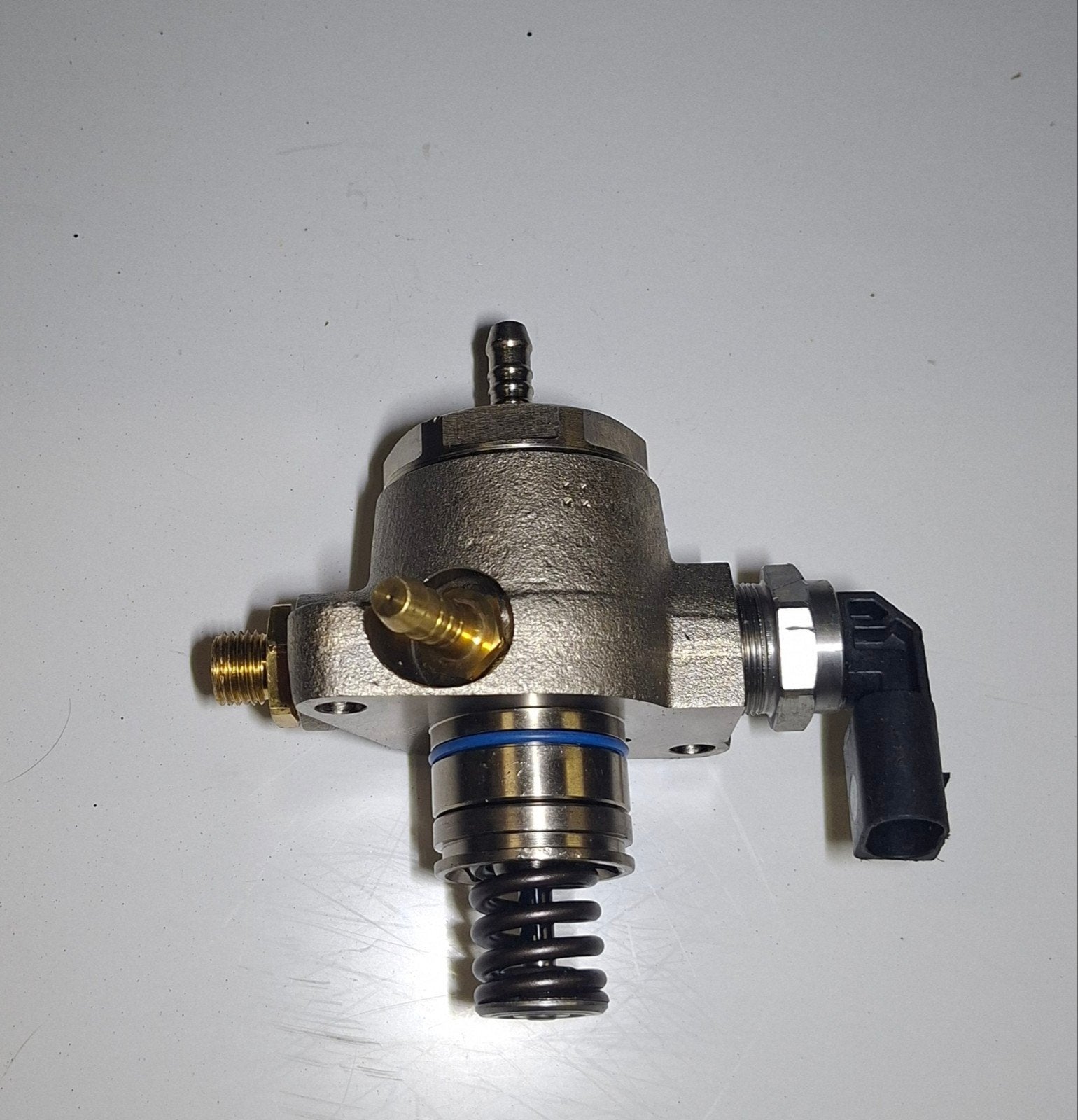 Volkswagen 2.0 TSI brandstofpomp DNU NIEUW 06L127027, Ophalen of Verzenden