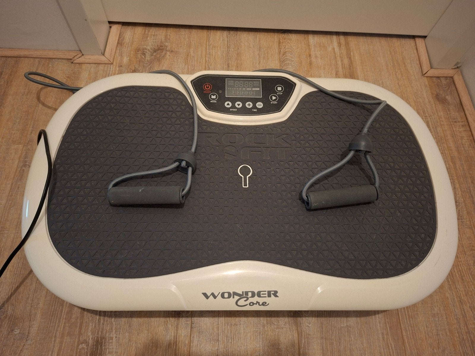 Wonder Core Rock N Fit trilplaat met stoel, Ophalen, Kunststof, Trilplaat, Benen
