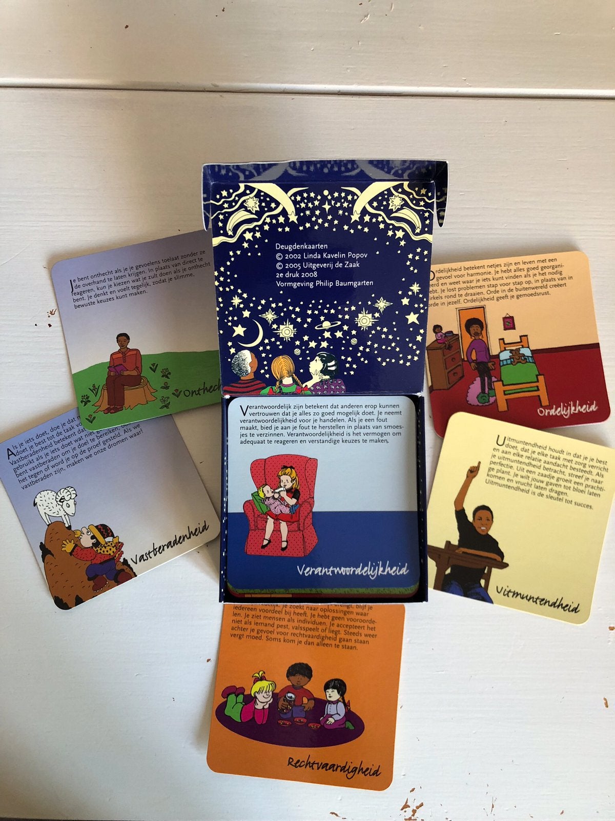 L. Kavelin Popov - De deugdenkaarten, Tarot of Kaarten leggen, Overige typen, Ophalen of Verzenden, Zo goed als nieuw