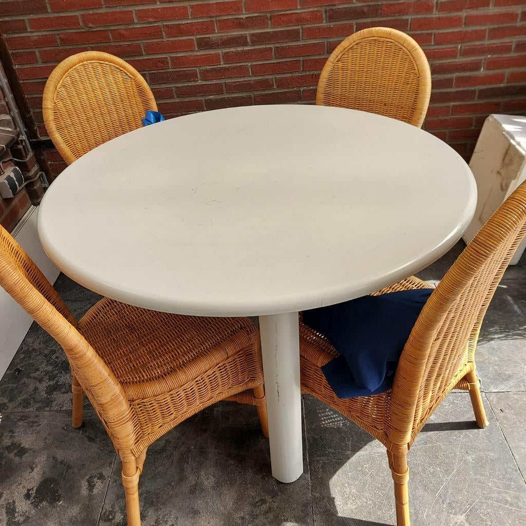 Ronde eettafel + 4 stoelen, Ophalen, Gebruikt, 4 tot 6 stoelen