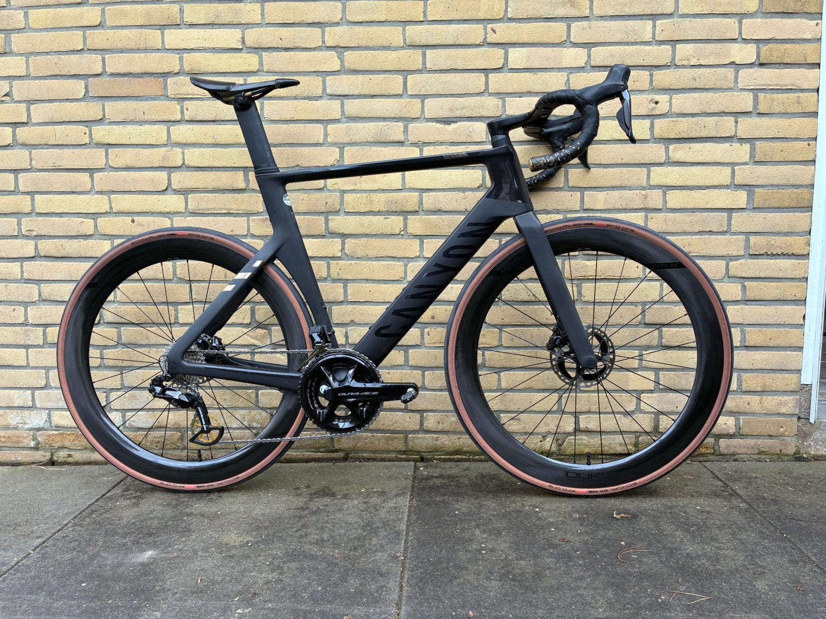 Canyon Aeroad CFR, Fietsen en Brommers, Fietsen | Racefietsen, 28 inch, Carbon, Zo goed als nieuw, Meer dan 20 versnellingen