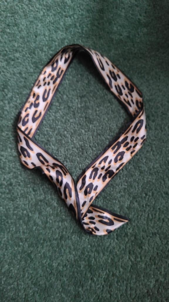 Leopardprint haarband/sjaaltje, Kleding | Dames, Onbekend, Ophalen of Verzenden, Zo goed als nieuw