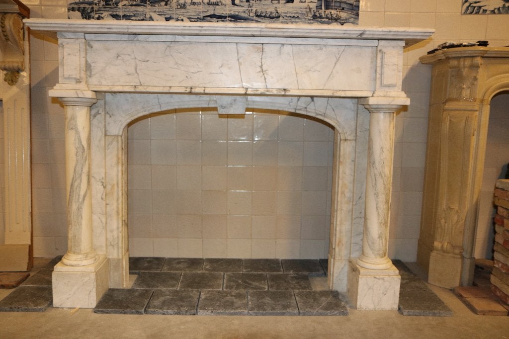 Antieke wit marmer schouw met pilaren152x113x58 cm, Ophalen