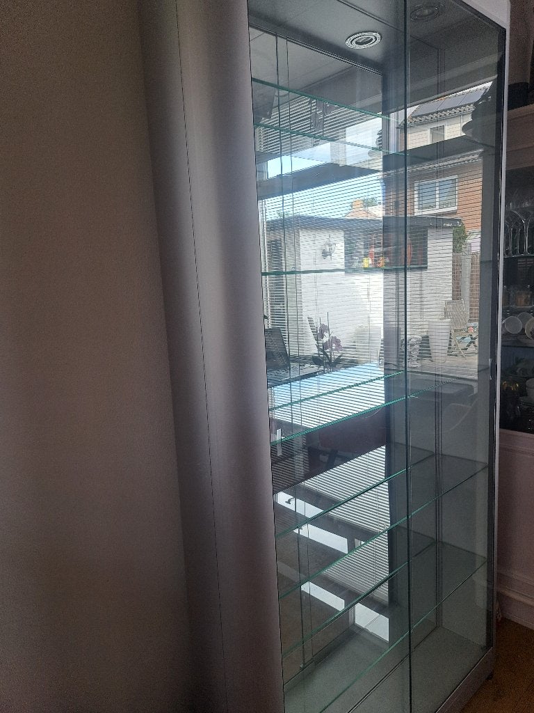 Vitrinekast met verlichting, Ophalen, 100 tot 150 cm, Minder dan 25 cm, Glas