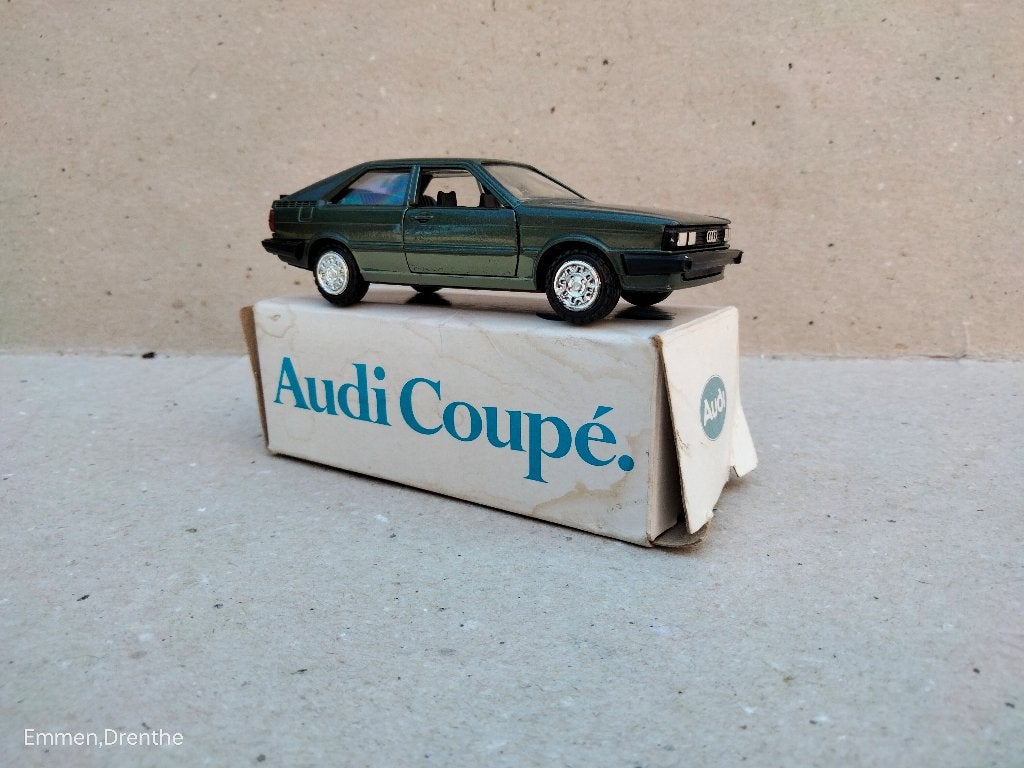 Audi Coupé modelauto - Groen met originele doos, Hobby en Vrije tijd, Ophalen of Verzenden, Gebruikt, Auto, Overige merken
