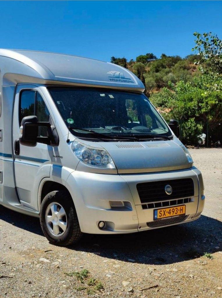 Weinsberg  (Knaus) in uitstekende staat met 2 slaapplaatsen., Ringverwarming, Fiat, Luifel, Particulier