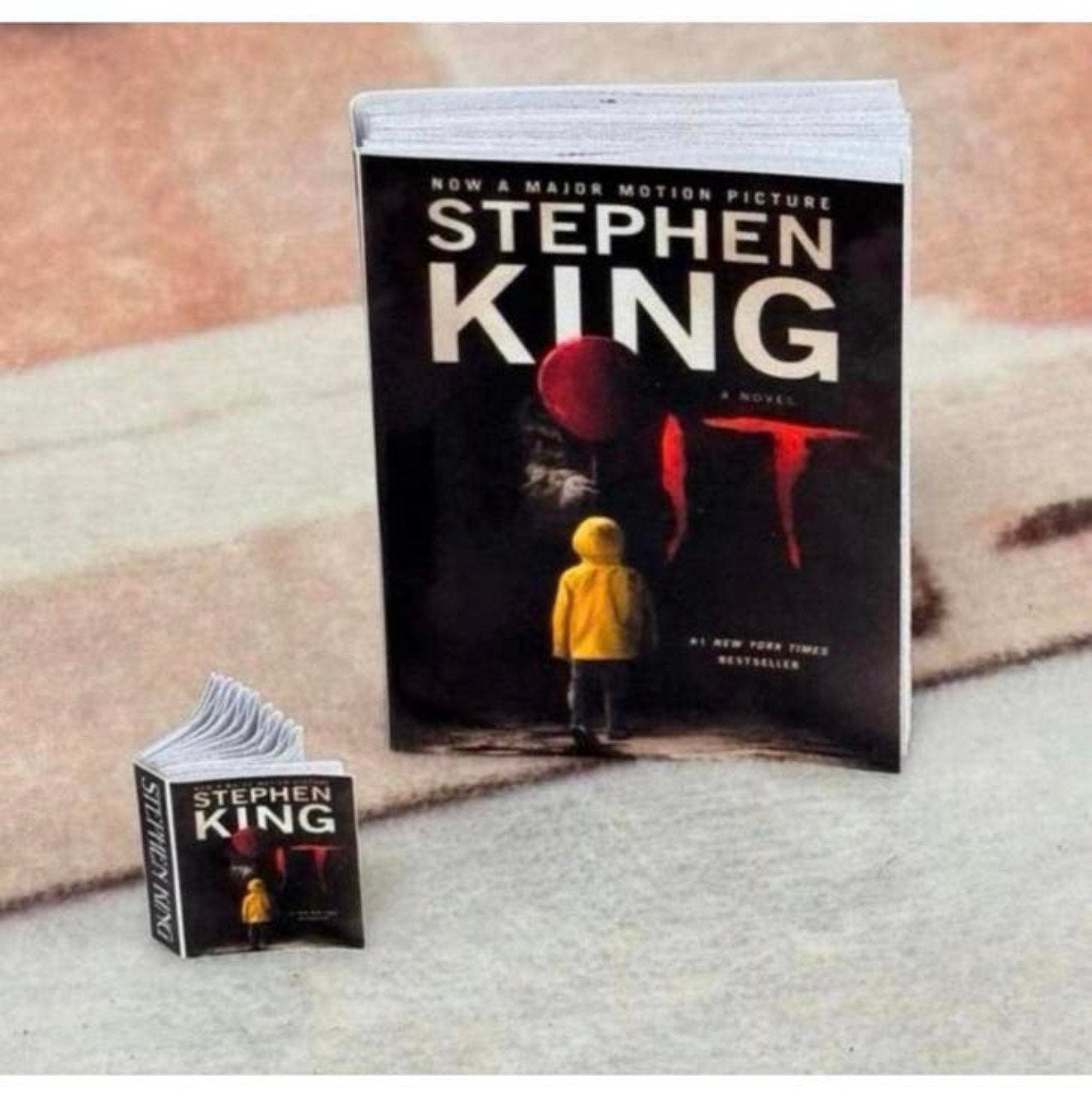 Mini boeken Poppenhuis Stephen King Boeken Schaal 1/12 1/6, Decoratie, Nieuw, Ophalen of Verzenden, H