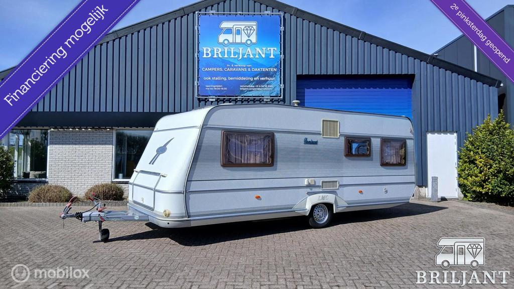Lmc 560K1 caravan.. enkelebedden/rondzit, Caravans en Kamperen, Caravans, Rondzit, 7 tot 8 meter, Bedrijf, Ringverwarming
