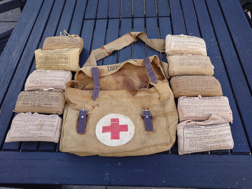 Shell dressing tas met inhoud, Ophalen of Verzenden, Landmacht, Nederland, Overige typen