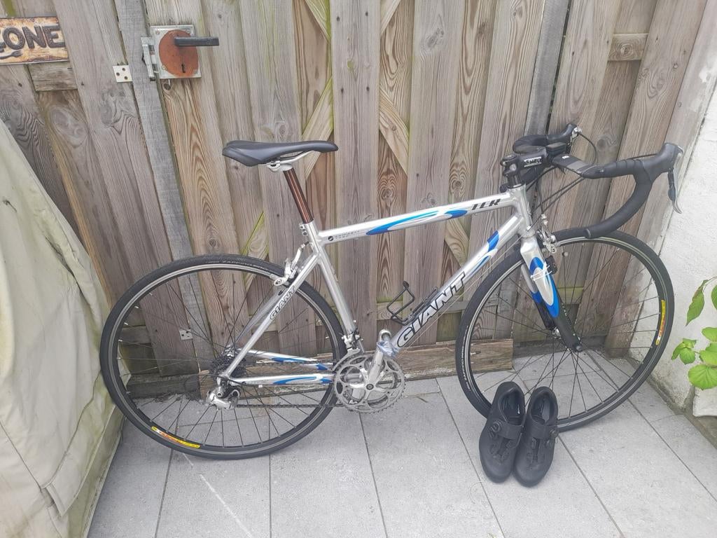 Giant TCR racefiets met Shimano SPD schoenen, Fietsen en Brommers, Fietsen | Racefietsen, Ophalen, Gebruikt, Velgrem, Aluminium