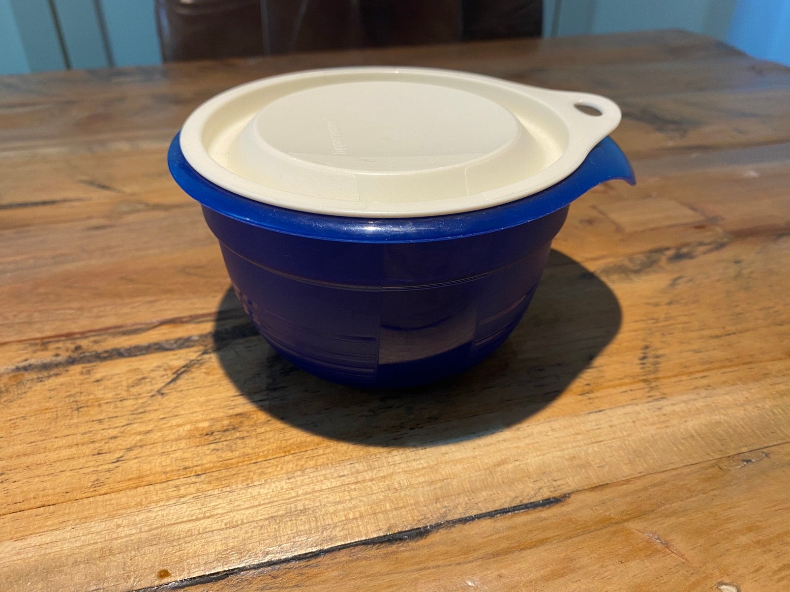 Tupperware mengbakje 650 ml, Ophalen of Verzenden, Blauw, 650 ml, Bak of Kom