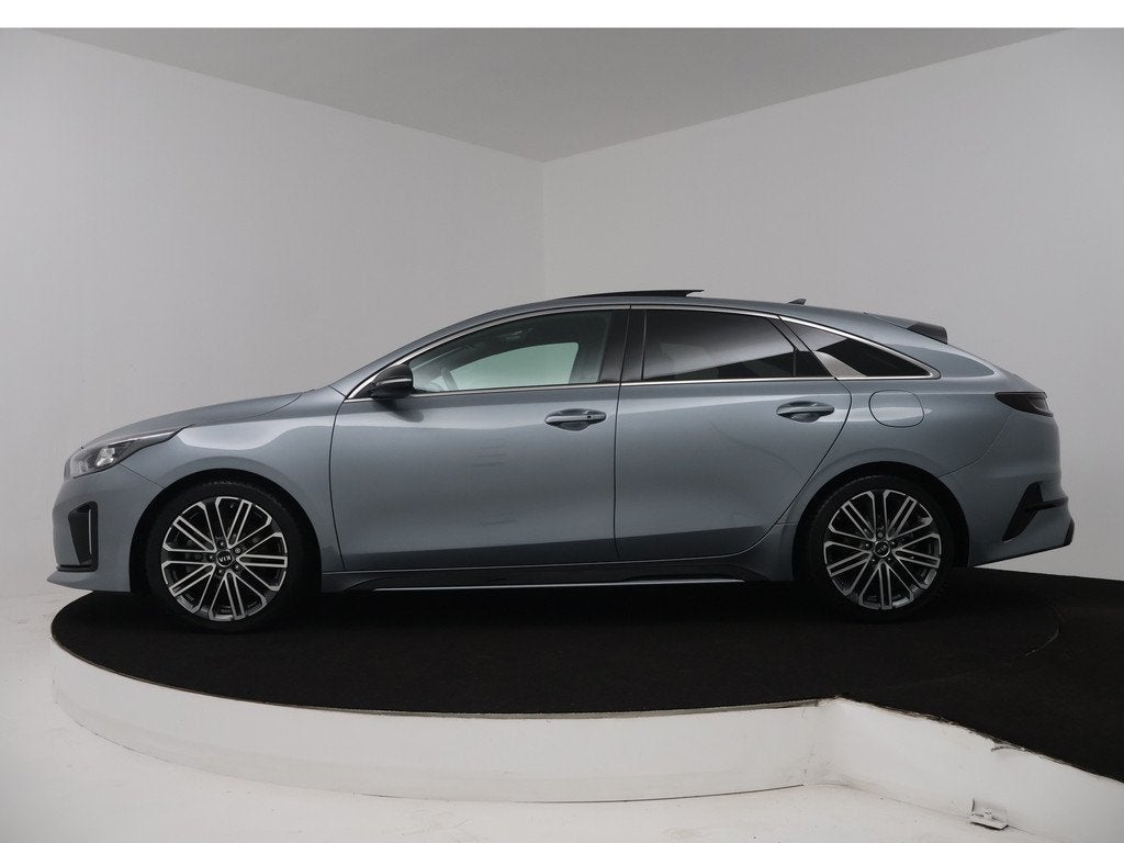 Kia ProCeed 1.4 T-GDI GT-PlusLine | Panoramadak | Afneembare, 12 maanden, 4 cilinders, Origineel Nederlands, 600 kg