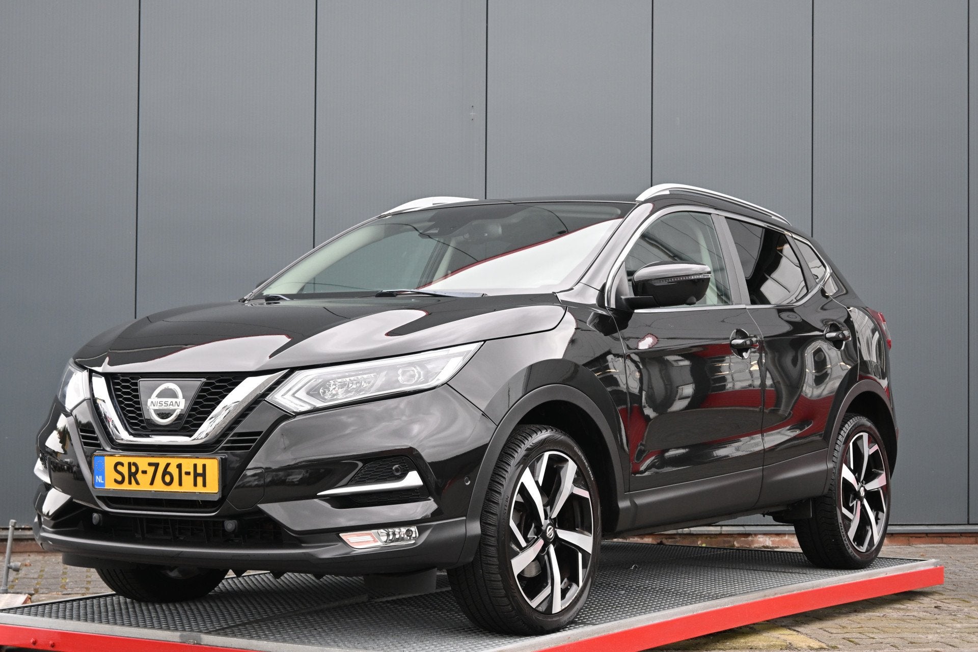 Nissan QASHQAI 1.6 Tekna + trekhaak carplay (bj 2018), Auto's, Voorwielaandrijving, 1618 cc, Gebruikt, 4 cilinders