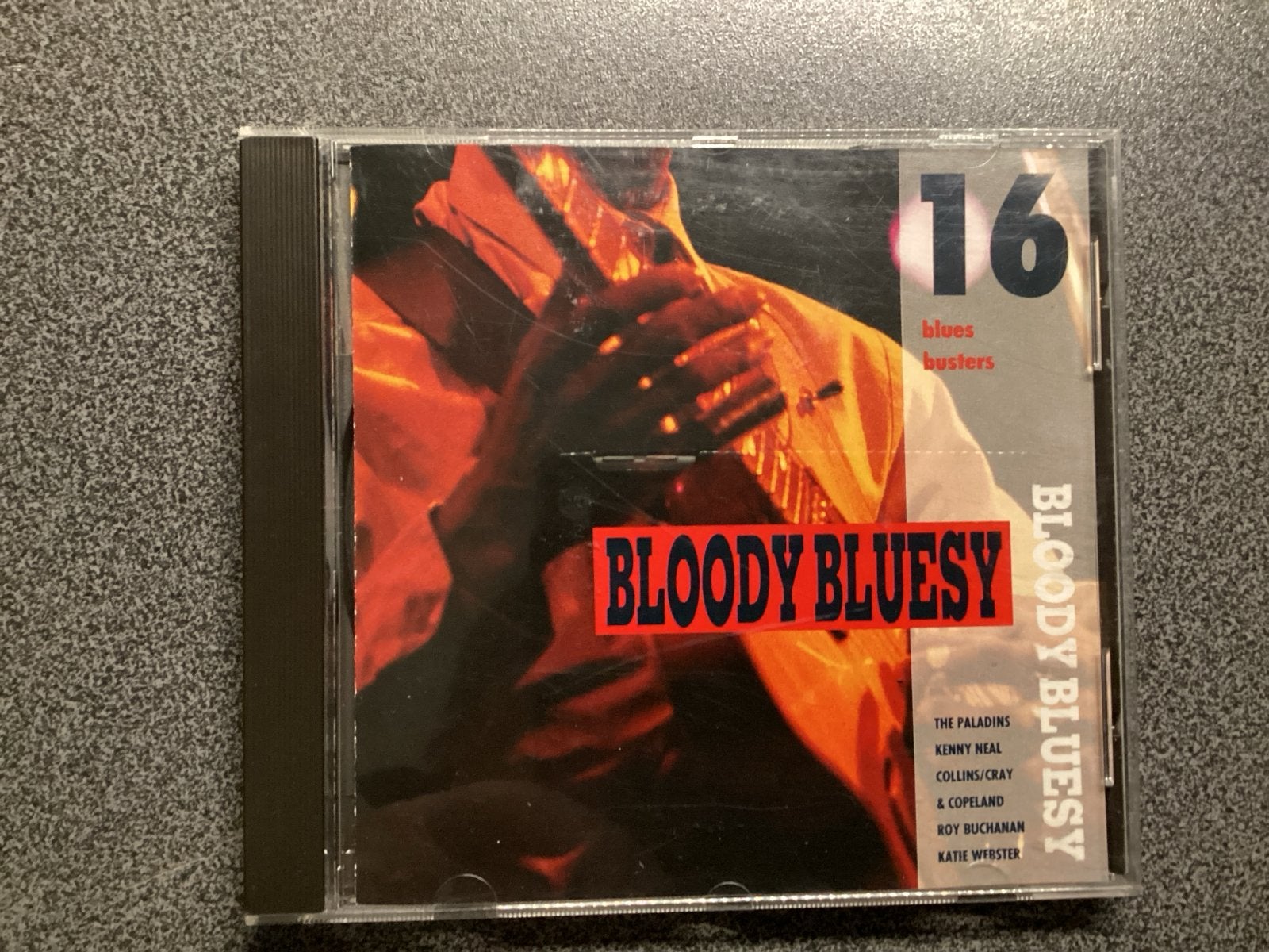 Bloody Bluesy - 16 Blues Busters CD - Diverse Artiesten, Cd's en Dvd's, Ophalen of Verzenden, Zo goed als nieuw, Blues, Verzamelalbum