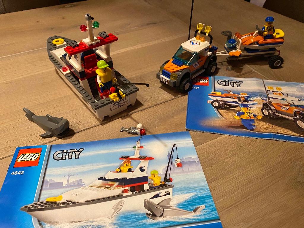 Lego 7737 Kustwacht en 4642 Vissersboot samen voor €12,50, Gebruikt, Compleet, Lego, Ophalen of Verzenden