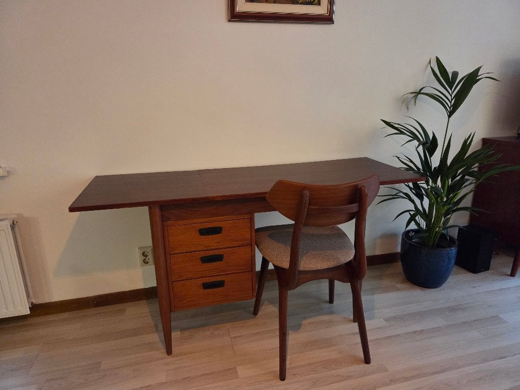 Bureau teakfineer, Huis en Inrichting, Bureaus, Gebruikt, Overige merken, Ophalen