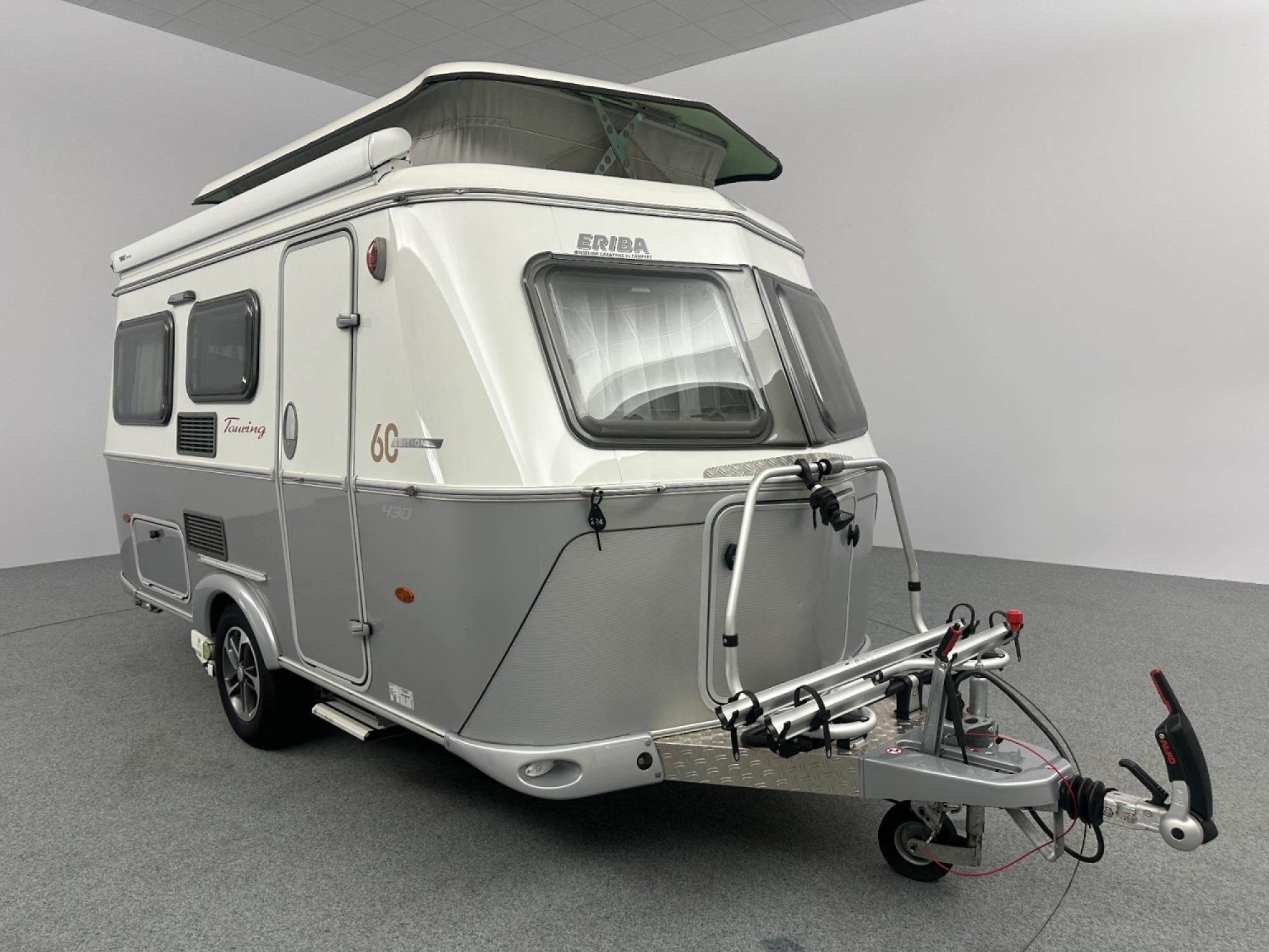 Eriba Touring Triton 430 60 Years Cassetteluifel Mover, Vast bed, Hordeur, Bedrijf, 4 tot 5 meter