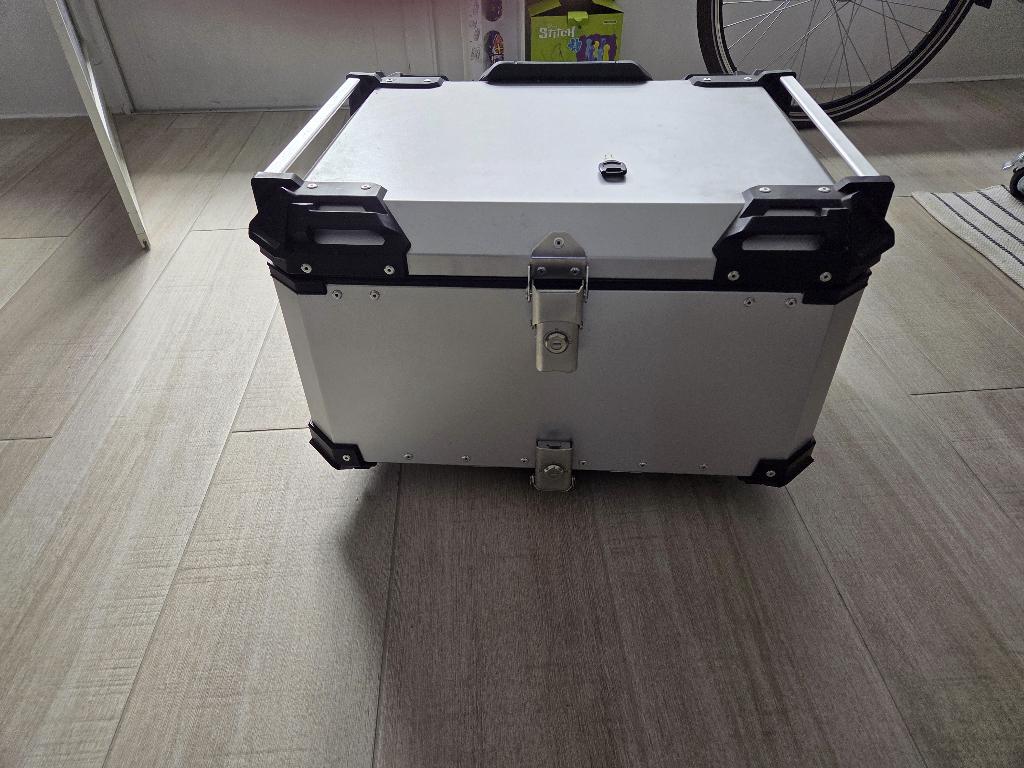 R1200GS / R1250GS Extra groot topkoffer aluminium 65L BMW, Motoren, Accessoires | Koffers en Tassen, Ophalen of Verzenden, Zo goed als nieuw