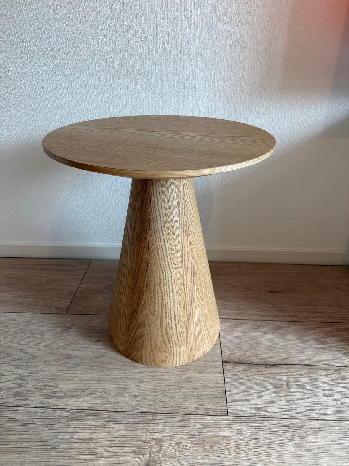 Kwantum Bijzettafel - Houten Rond Design, Minder dan 55 cm, Rond, Zo goed als nieuw, Hout