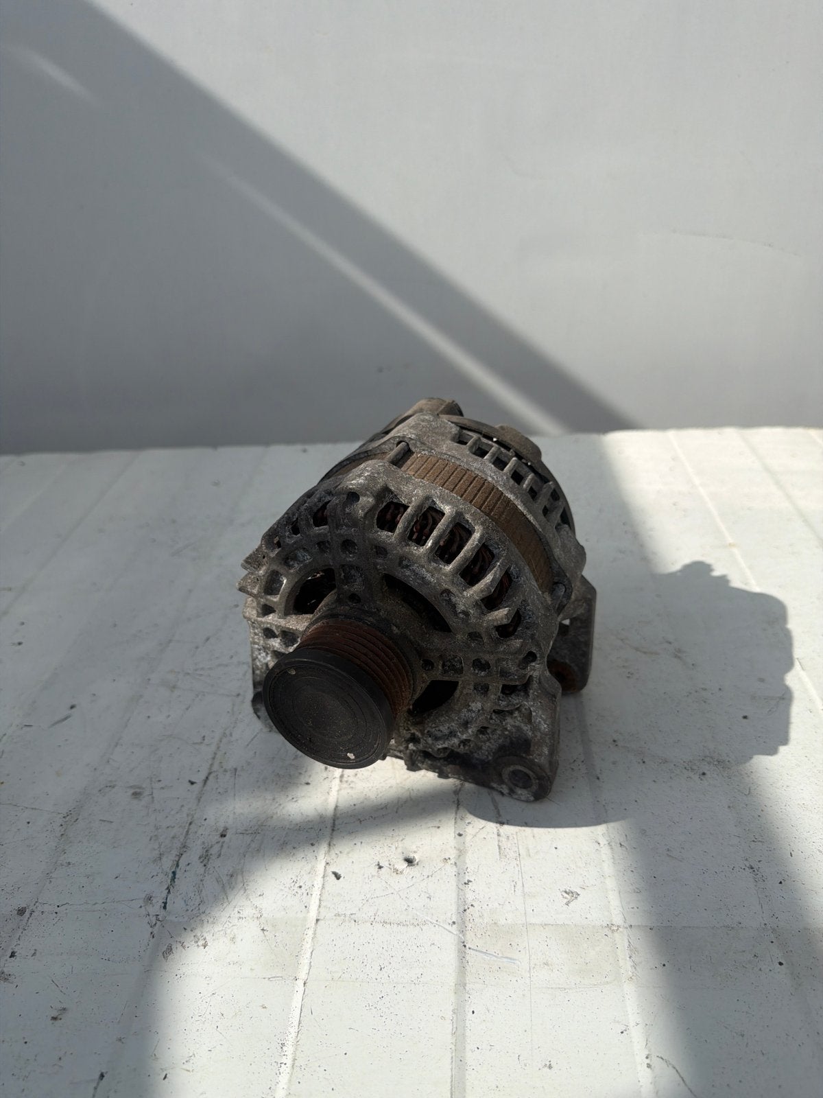 Dynamo Nissan LR1140-801 12V 140A, Ophalen of Verzenden