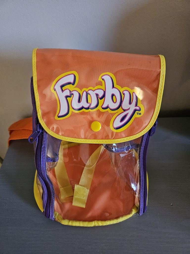 Vintage furby carry along backpack orange and purple, Verzamelen, Speelgoed, Ophalen of Verzenden, Zo goed als nieuw
