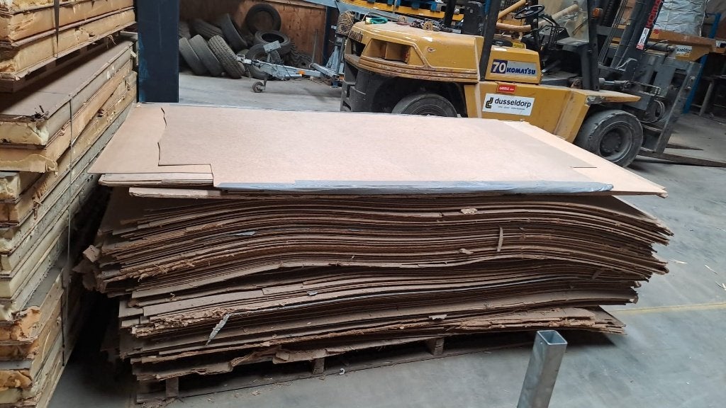 Hardboard 122 x 244 3mm dik 140 stuks ca. 400m², Ophalen, Gebruikt, Minder dan 25 mm, Overige typen
