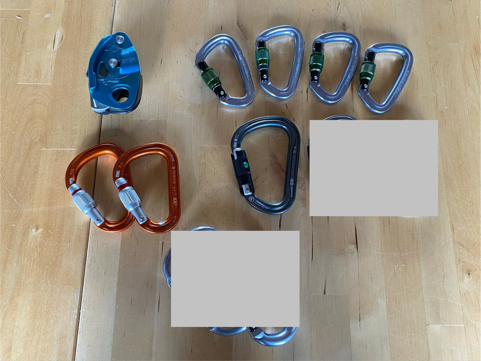 GriGri en diverse karabiners, Sport en Fitness, Klimsport, Ophalen of Verzenden, Zo goed als nieuw, Klimsport-accessoire