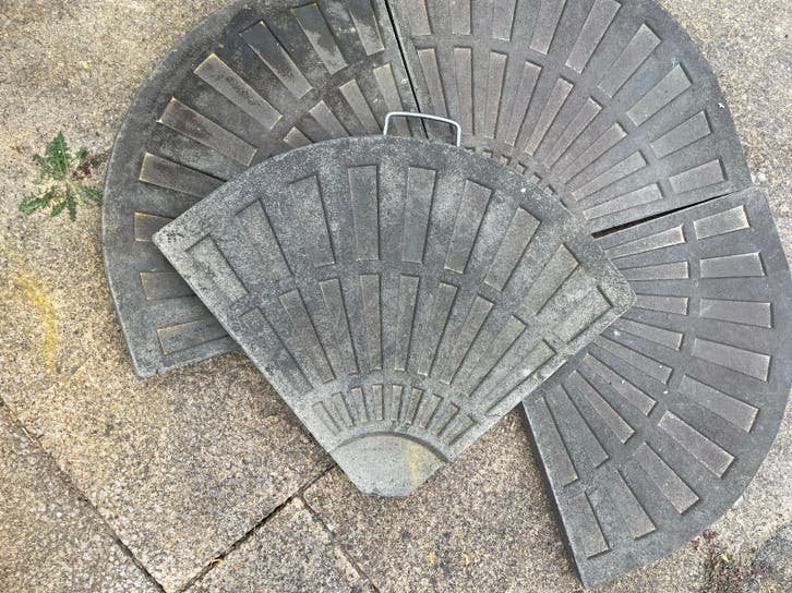 Betonnen parasoltegels met handvat, Tuin en Terras, Tegels en Klinkers, Ophalen, Gebruikt, Minder dan 5 m², Beton