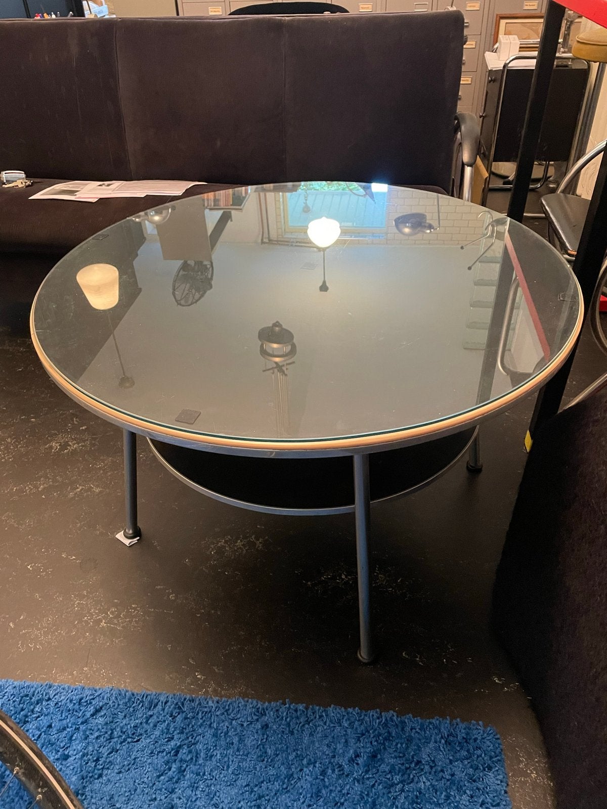 Gispen salon tafel jaren 50 - Rond, glas en metaal, Huis en Inrichting, Ophalen, 50 – 75, Gebruikt, Rond