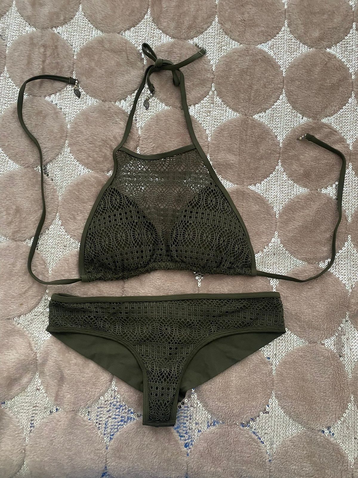 Bikini leger groen, Kleding | Dames, Ophalen of Verzenden, Gedragen, Groen, Bikini