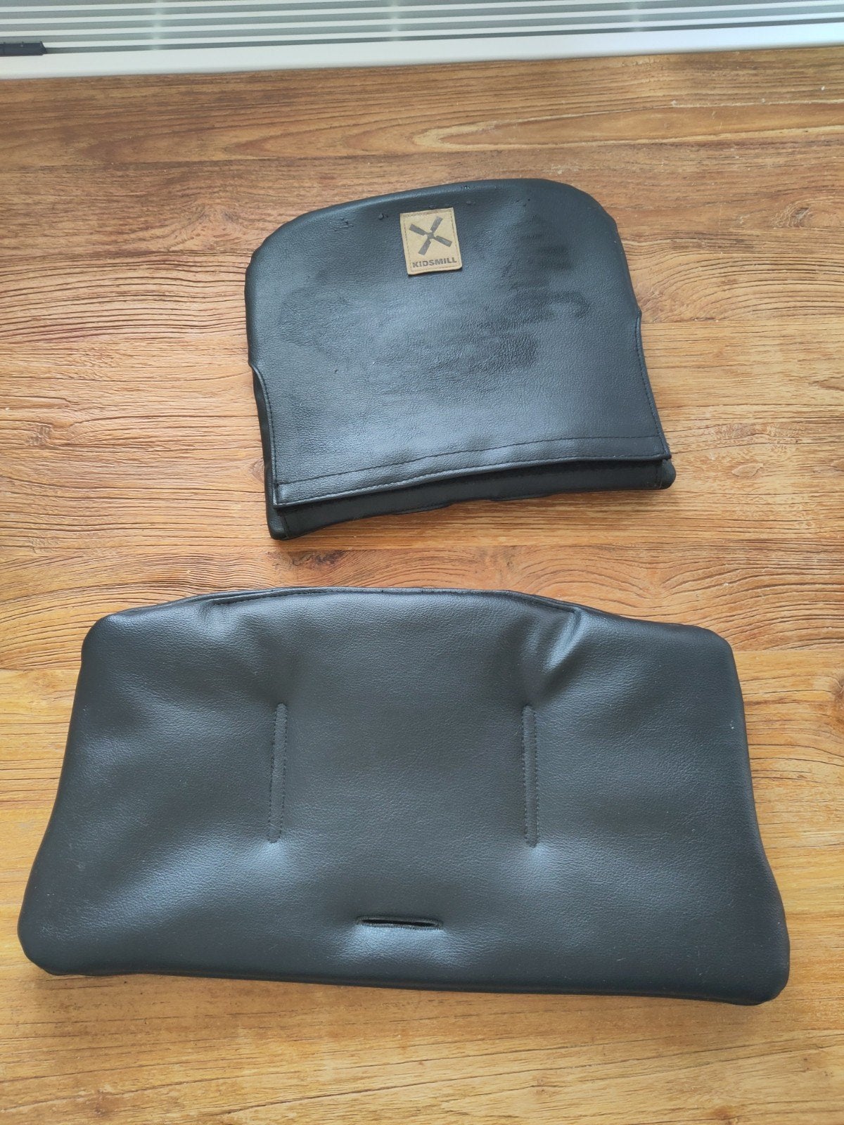 KIDSMILL up zwart leren stoelbekleding, Ophalen, Gebruikt, Meegroeistoel