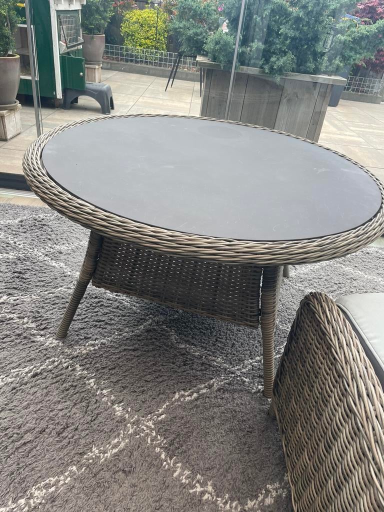 Leuke tuinset goede staat altijd in de serre gebruikt!, Ophalen