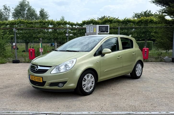 Opel Corsa 1.2  93.000KM NAP | Airco | 5 deurs | Nieuwe APK, Voorwielaandrijving, Zwart, 4 cilinders, 1229 cc