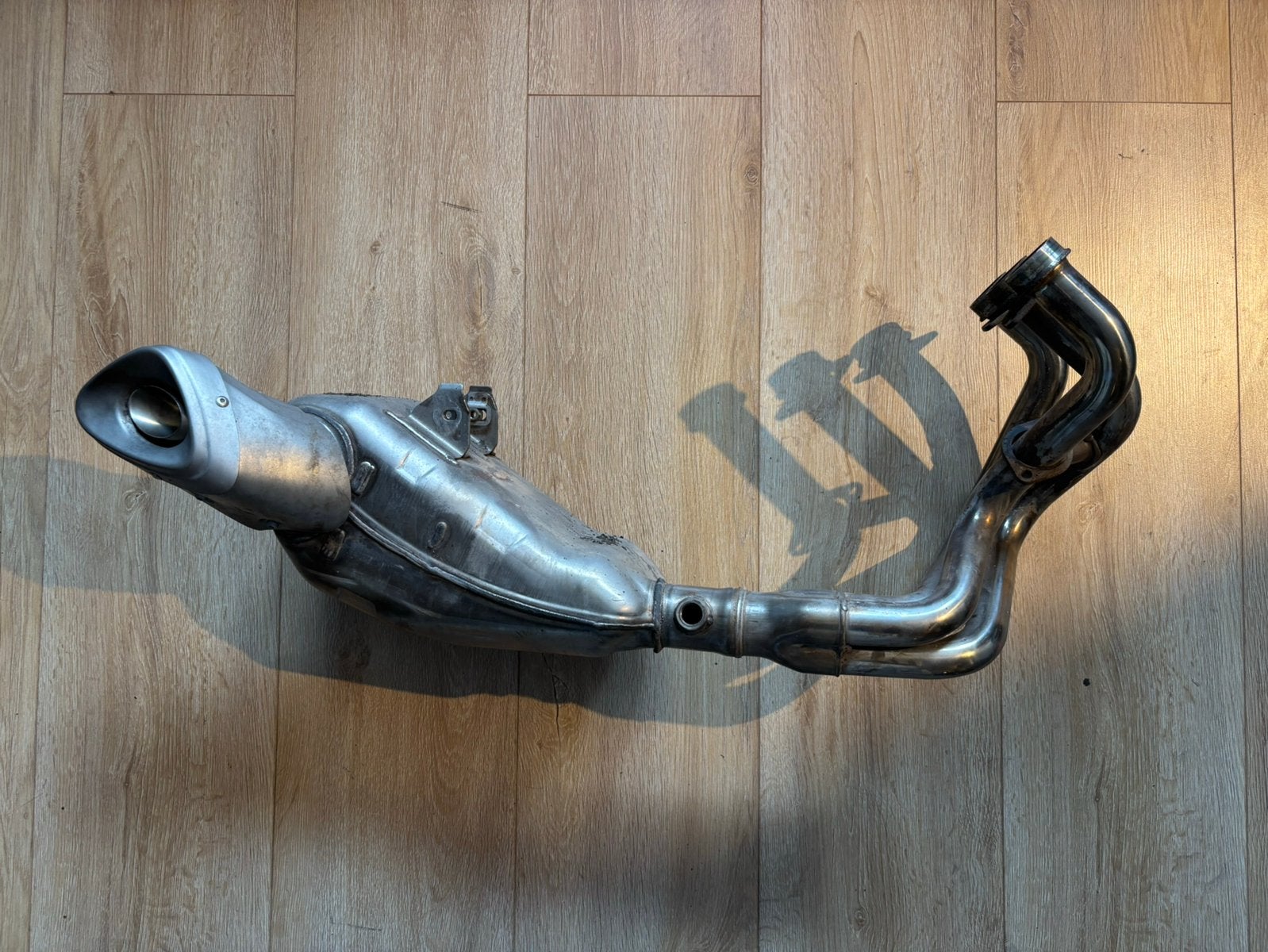 Originele uitlaat Yamaha MT-09 (Tracer) 2015-2020, Ophalen of Verzenden, Gebruikt