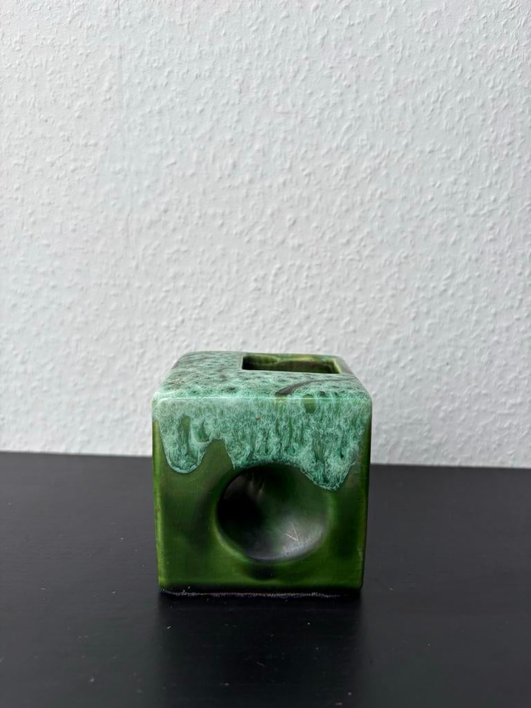 Afina Rijnsburg Kubusvaas Fat Lava Glazuur jaren 70 groen, Ophalen of Verzenden, Zo goed als nieuw, Steen, Aardewerk of Keramiek