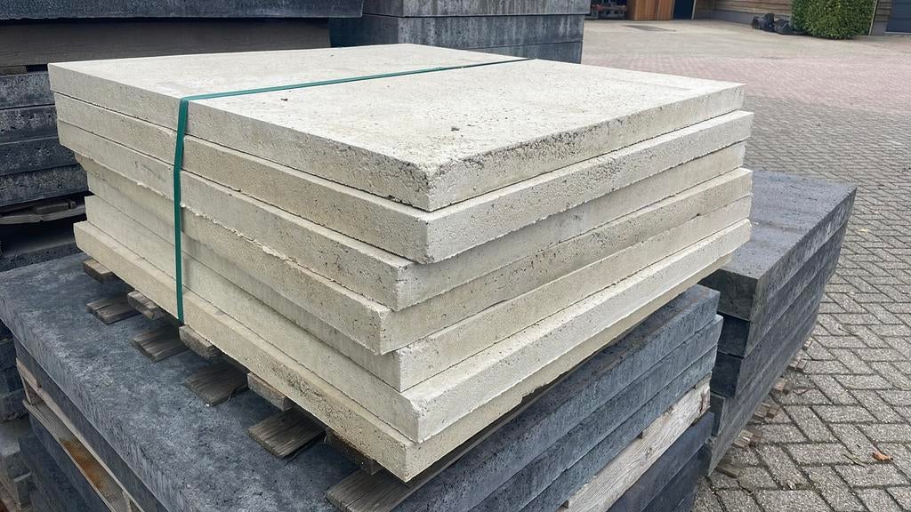 7 stuks Oud Hollandse tegels 100x100x5 creme RESTPARTIJ, Tuin en Terras, Tegels en Klinkers, Nieuw, Terrastegels, Beton, Ophalen