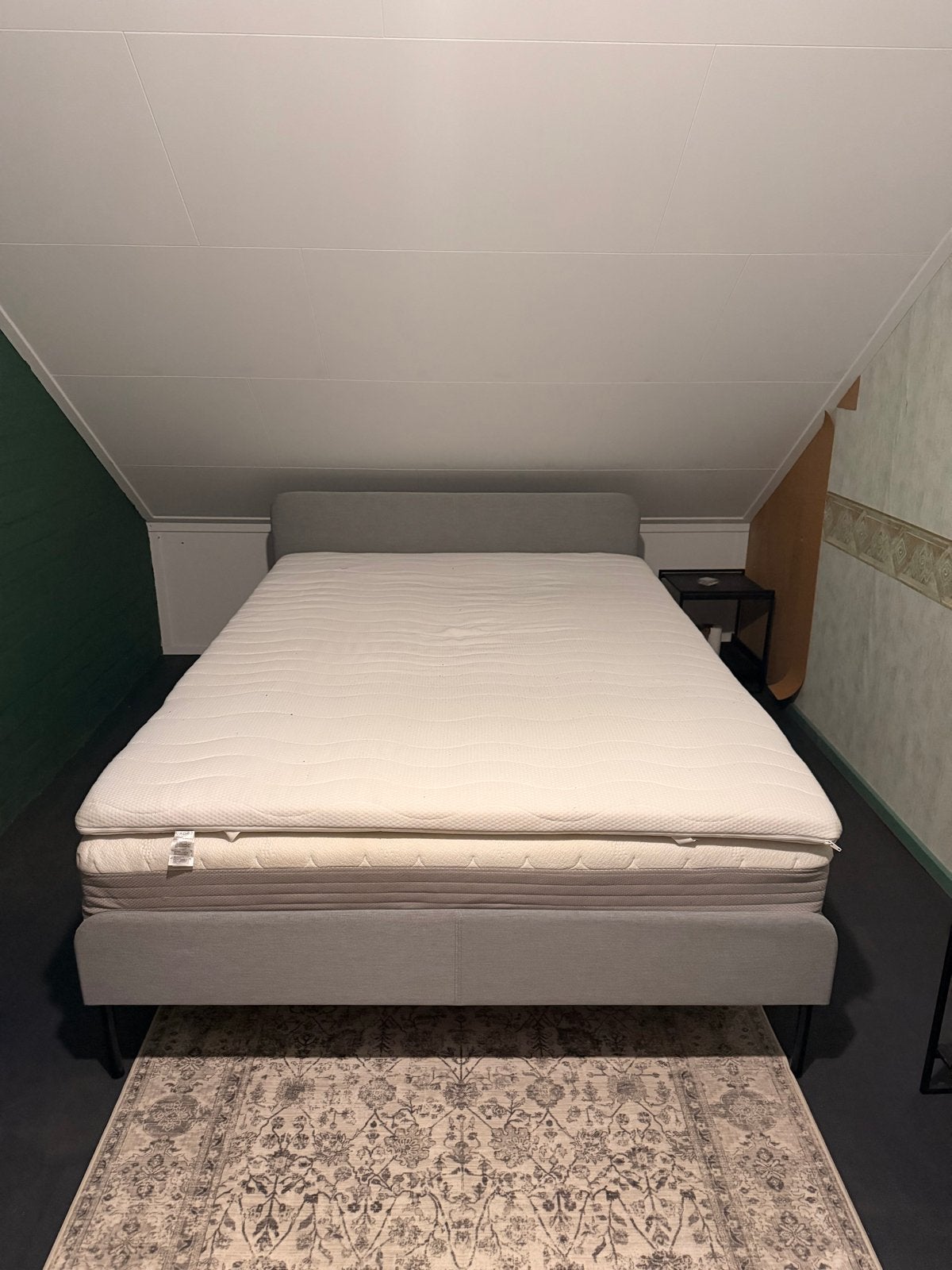 Tweepersoonsbed met matras - SLATTUM Ikea, Ophalen, Tweepersoons, Zo goed als nieuw, 200 cm