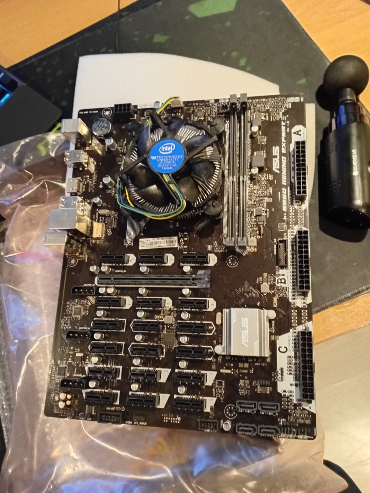 ASUS B250 Mining Expert Moederbord - 19 GPU Ondersteuning, Gebruikt, LGA 1151, DDR4, Ophalen of Verzenden