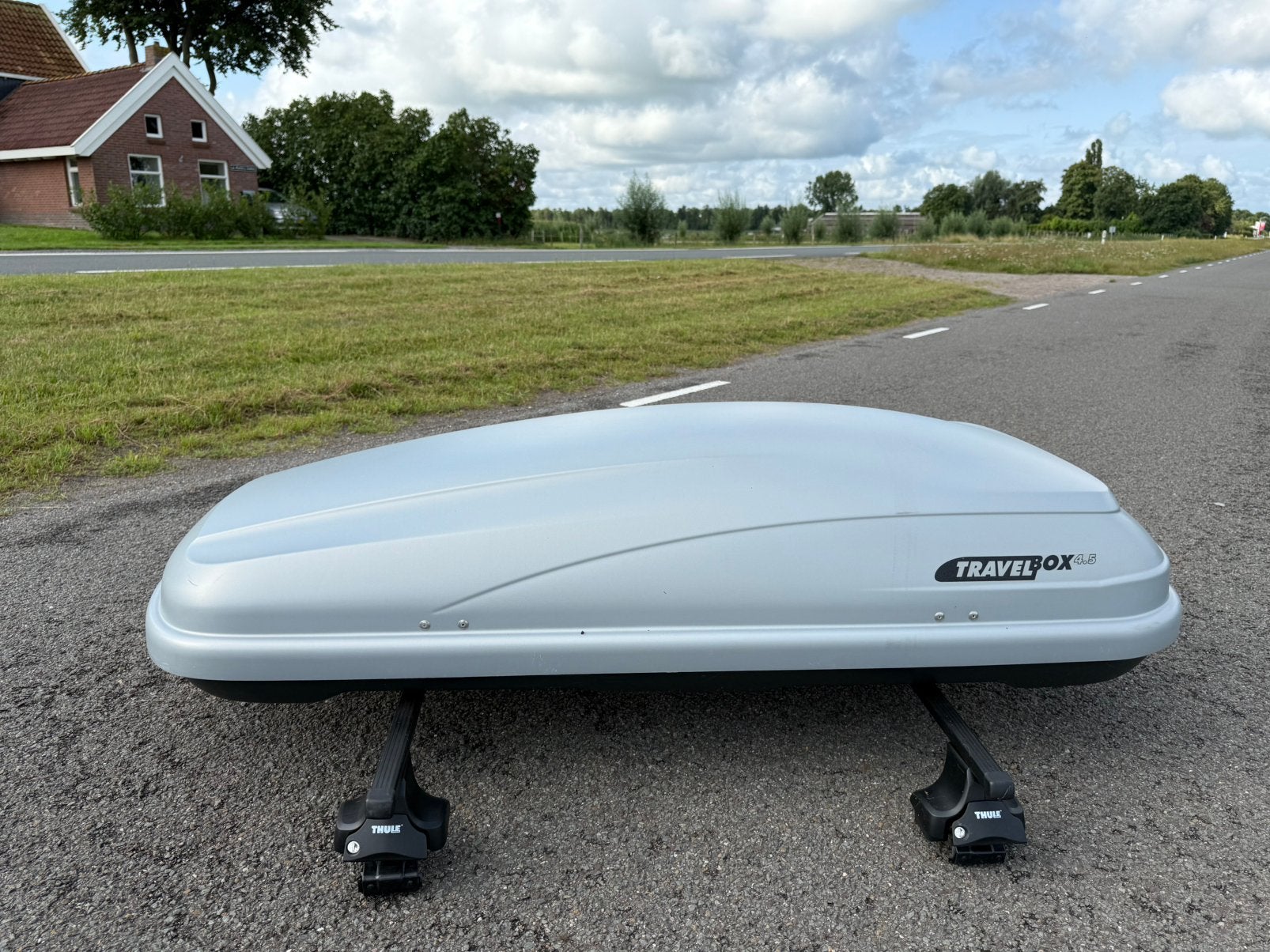 Te Huur: Halfords travelbox 4.5 dakkoffer, Ophalen, Zo goed als nieuw