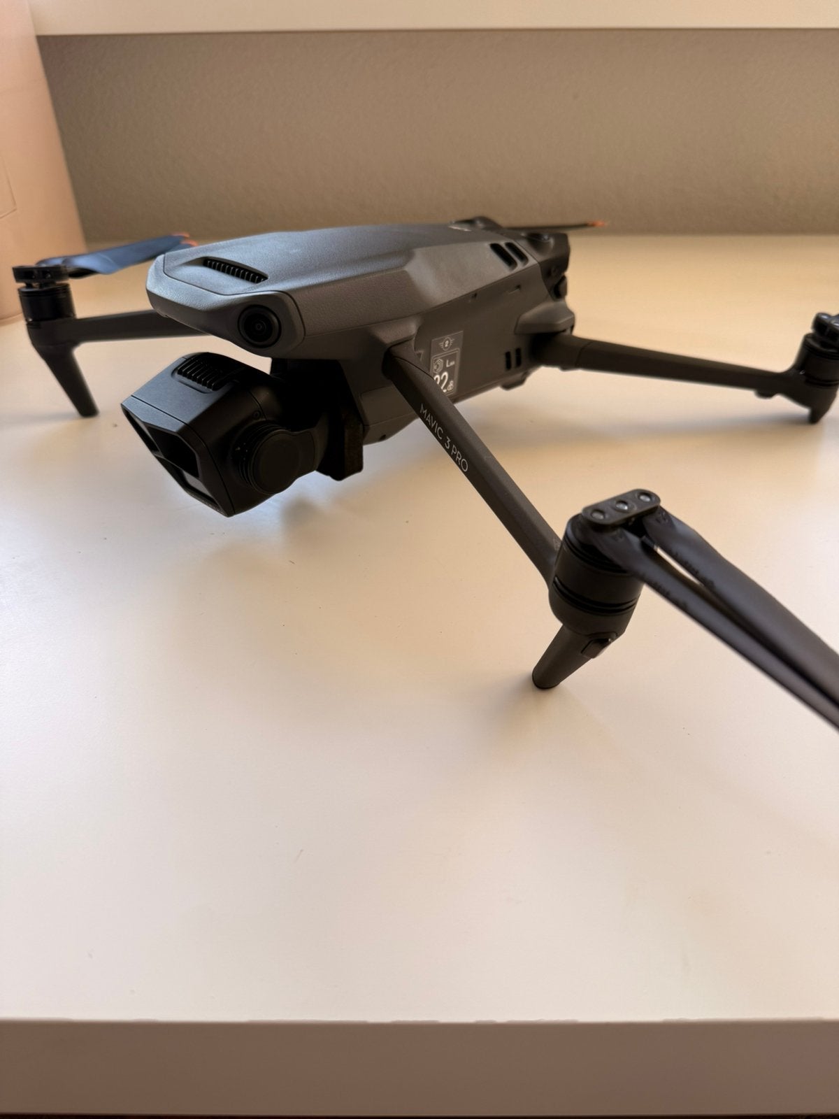 DJI mavic 3 pro, Ophalen of Verzenden, Zo goed als nieuw