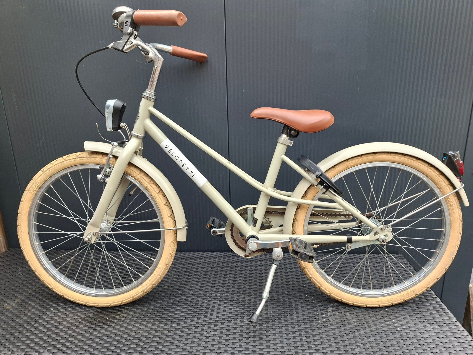 jongens fiets 20 inch veloretti junior zeer netjes, Fietsen en Brommers, Ophalen, Zo goed als nieuw, 20 inch, Handrem