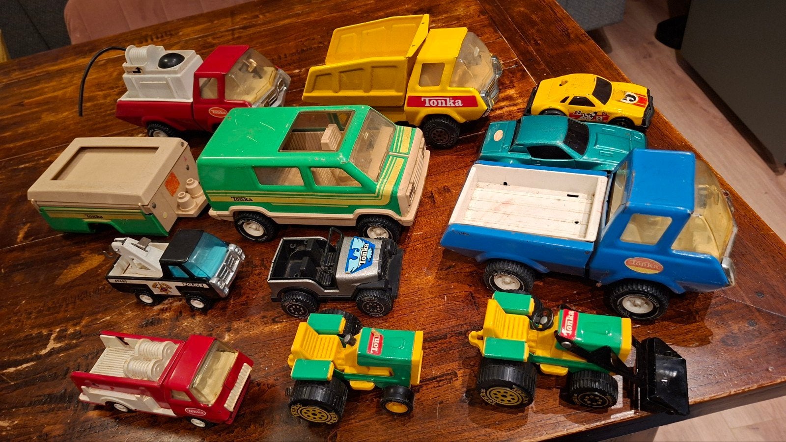 Tonka Vintage Auto's - Grote en Kleine Modellen, Ophalen of Verzenden, Gebruikt