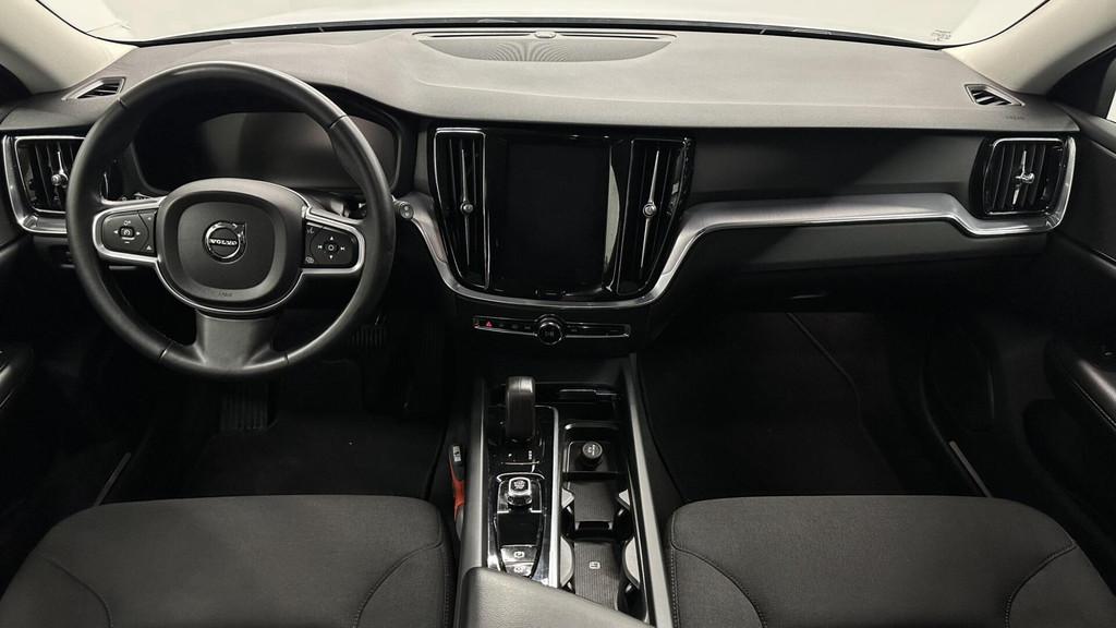 Volvo V60 2.0 B3 Momentum Business ECC NAVI CAMERA CARPLAY L, Stof, 4 cilinders, Automatische klimaatregeling, Origineel Nederlands
