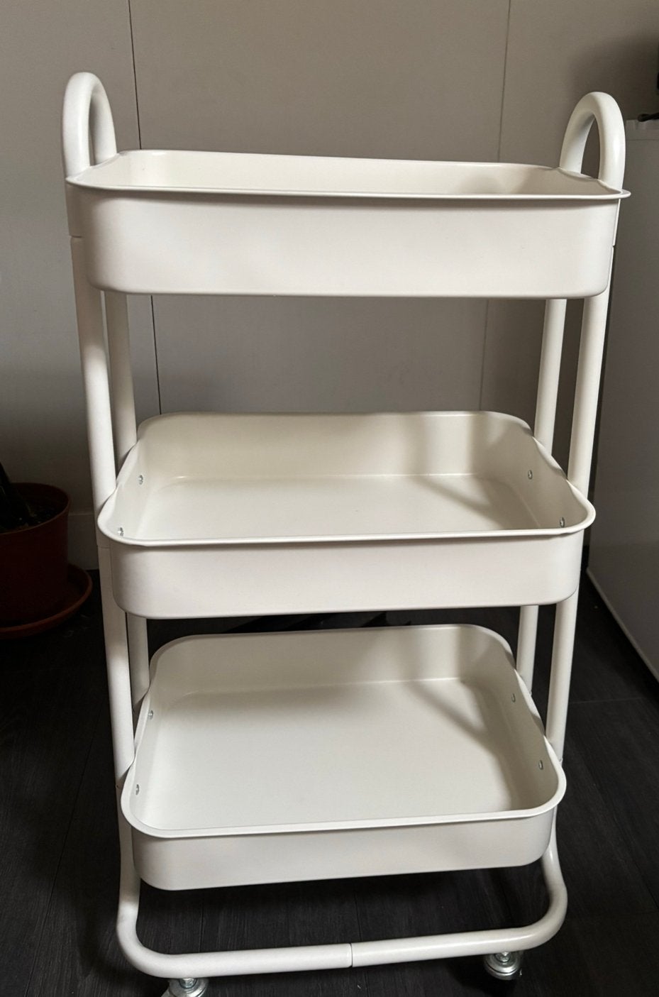Witte Roltafel, Ophalen, Zo goed als nieuw