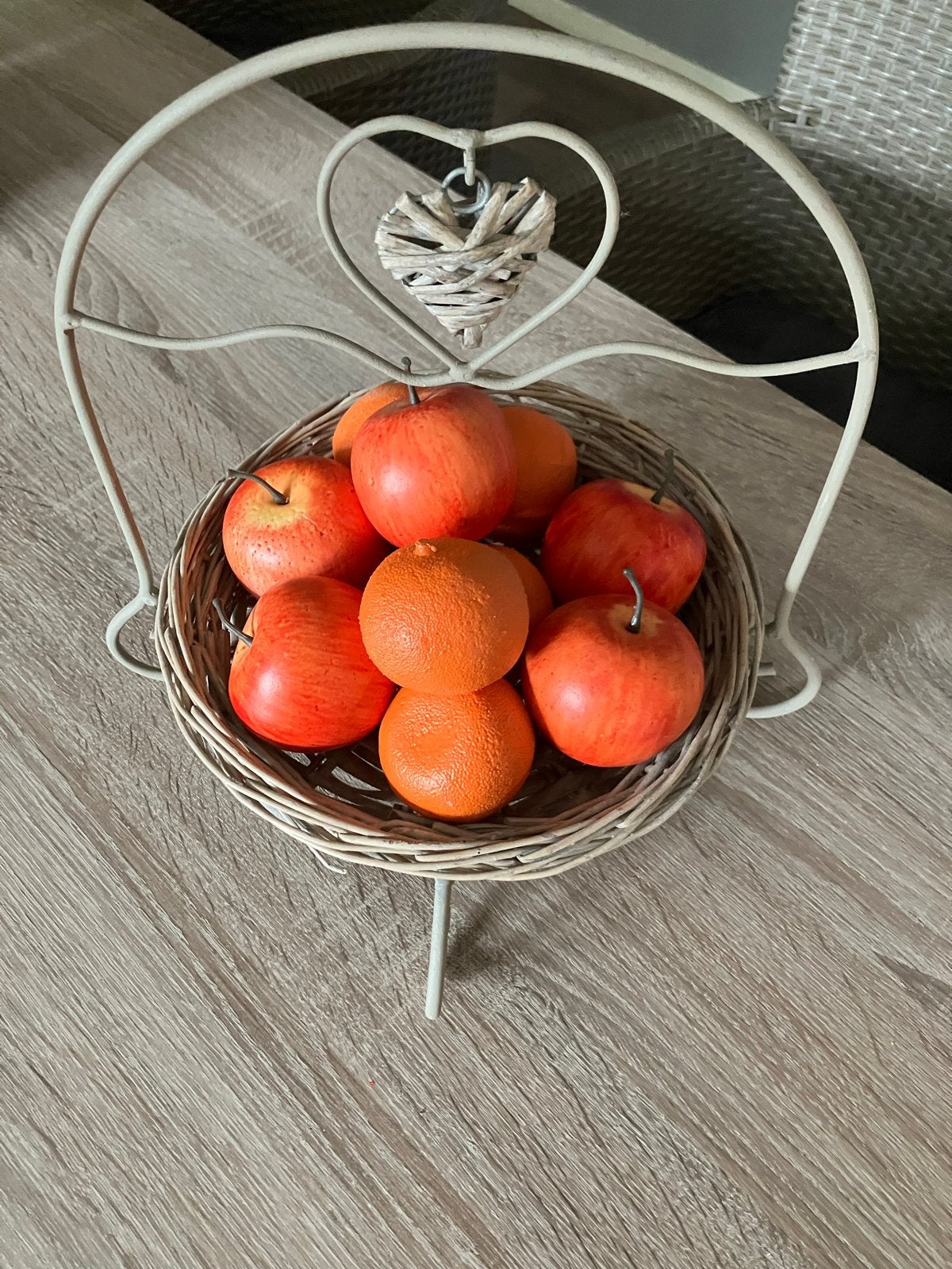 Fruitschaal met kunstfruit, ong. 30 cm hoog, Op voet, Schaal, Verzenden, Rond