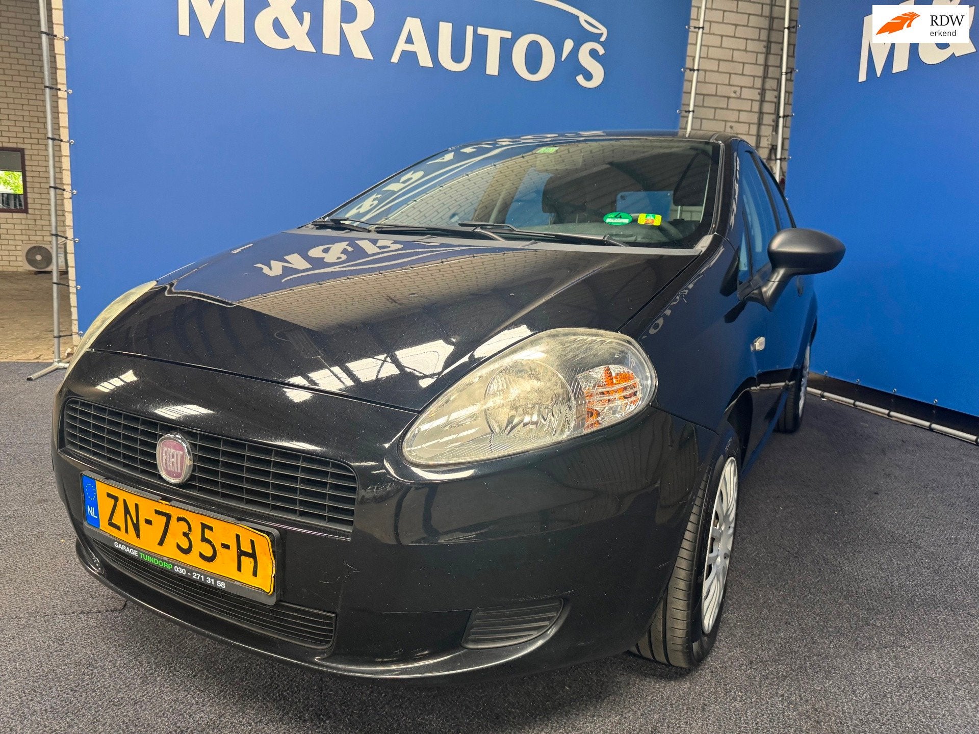 Fiat Punto Evo 1.2 Pop Nieuwe APK, Auto's, Fiat, Voorwielaandrijving, 1242 cc, 4 cilinders, Zwart
