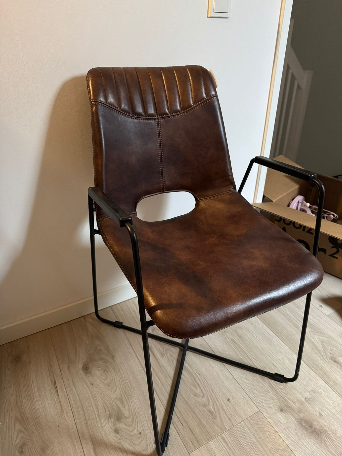 Leren stoel, Huis en Inrichting, Ophalen, Bruin, Nieuw, Leer
