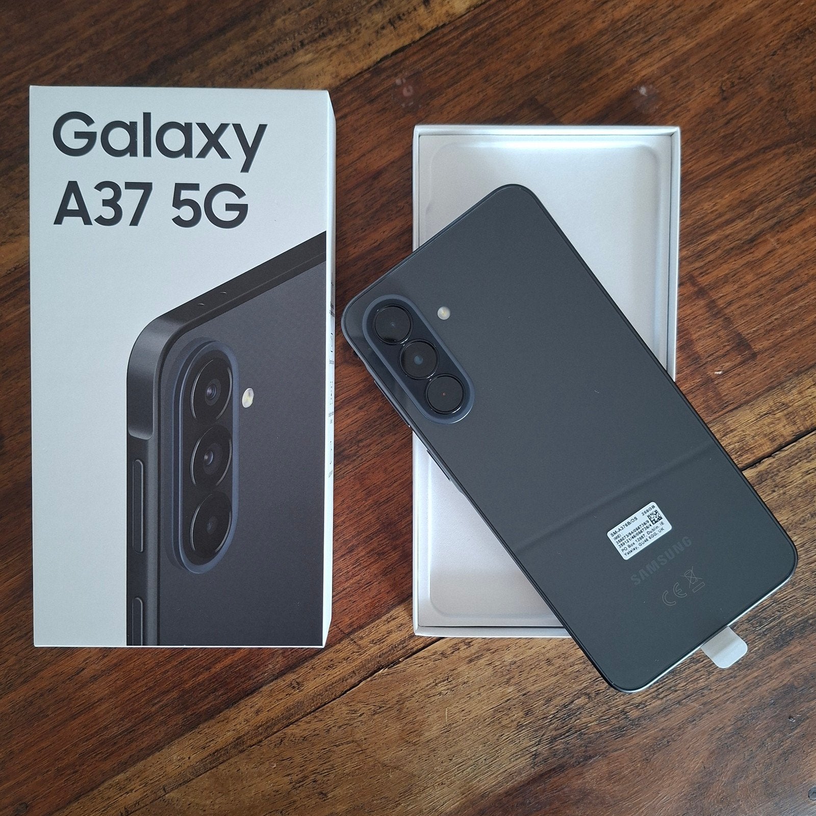 Samsung Galaxy A37 5G - Nieuw in doos, Zwart, Nieuw, Ophalen of Verzenden, 128 GB